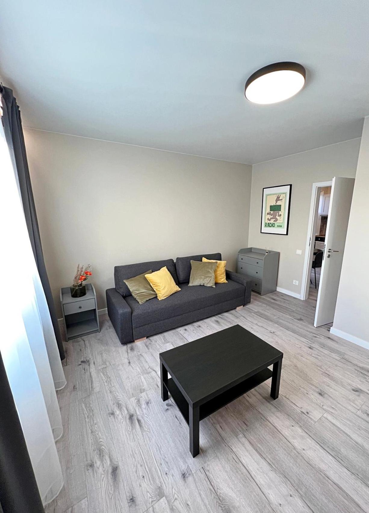 Clinic Studio Apartments By Hostlovers Kaunas Exterior foto