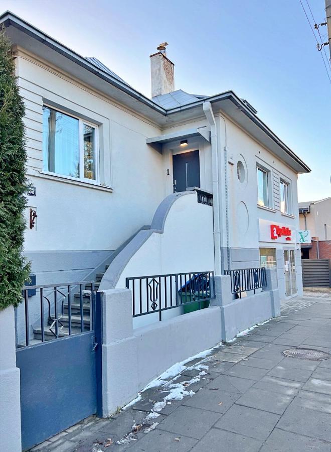 Clinic Studio Apartments By Hostlovers Kaunas Exterior foto